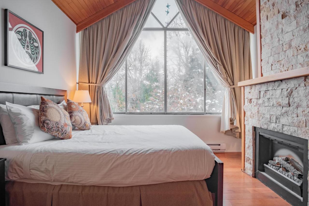 Villa Rainbow By Outpost Whistler Exterior foto